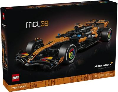 LEGO Конструктор LEGO Technic Автомобіль McLaren MCL39 F1