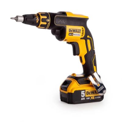 Шурупокрут акумуляторний DeWalt XR Li-Ion 18В акб 2х5А·год 30Нм 4400об/хв кейс ЗП 1.08кг